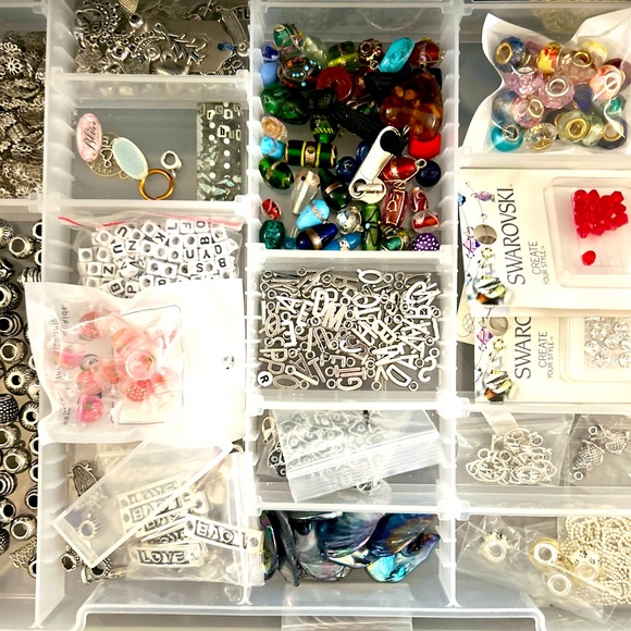 Unlisted Beads! - Picture 1 of 15